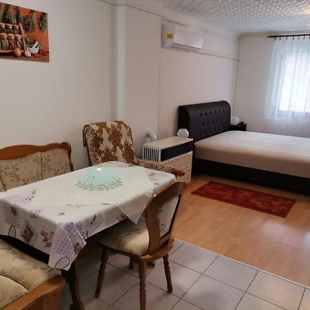 Aida Apartman Harkány Buitenkant foto