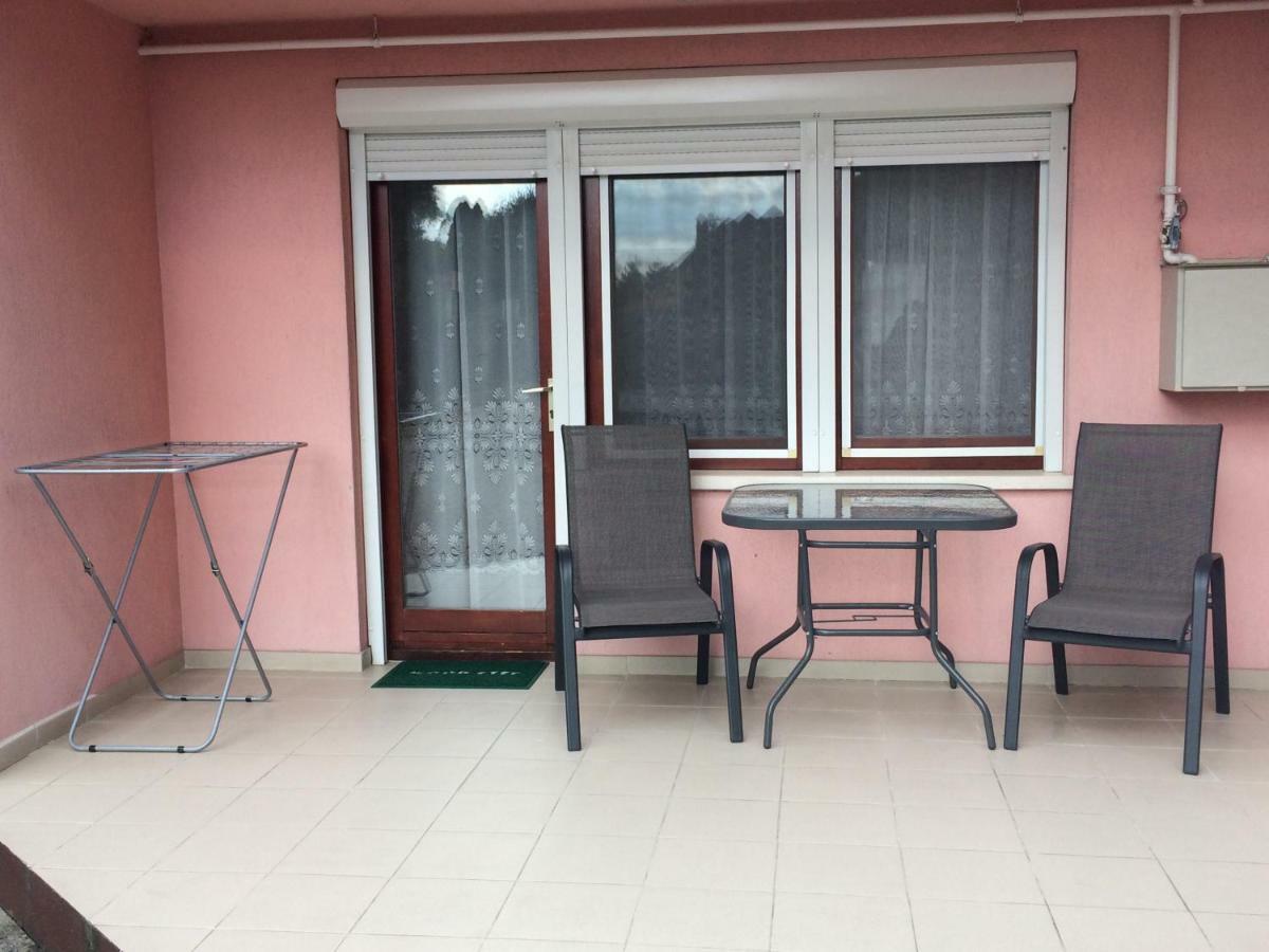 Aida Apartman Harkány Buitenkant foto